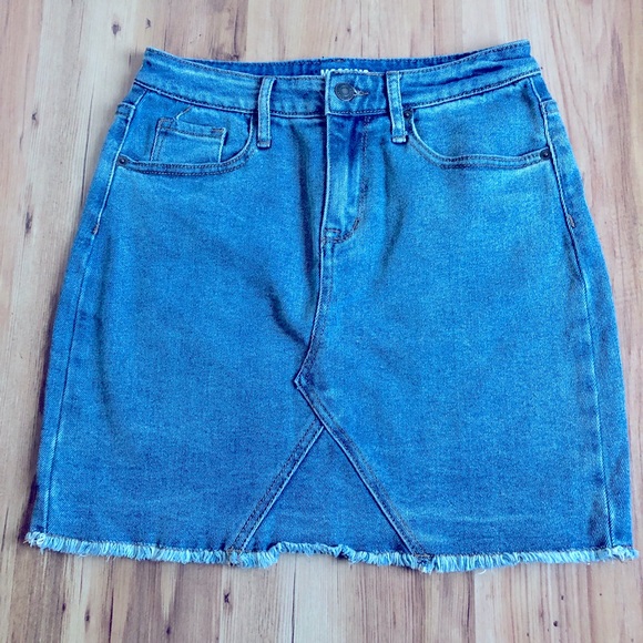 Mossimo Supply Co. Dresses & Skirts - Mossimo Denim Skirt Distressed Size 4 Women’s
